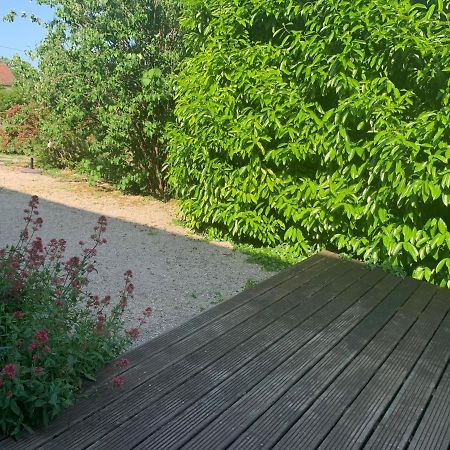 Bed and Breakfast La Ferme D'Aristide Saillenard Exterior foto