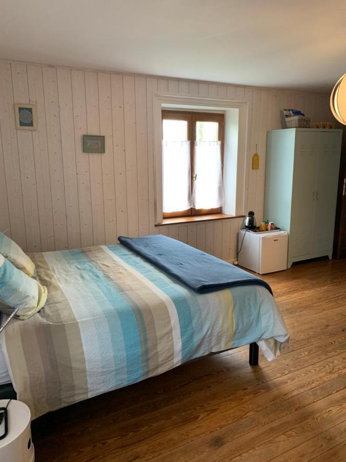 Bed and Breakfast La Ferme D'Aristide Saillenard Exterior foto