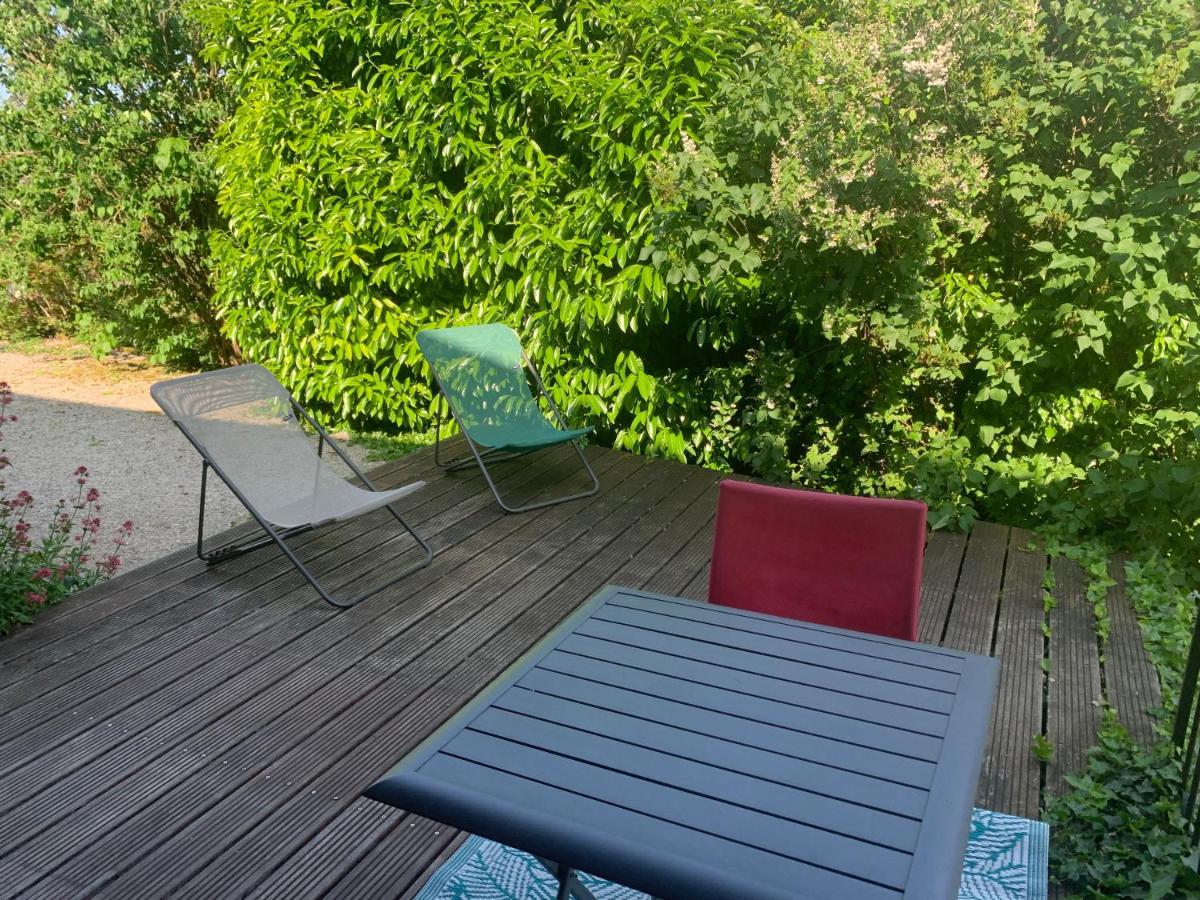 Bed and Breakfast La Ferme D'Aristide Saillenard Exterior foto