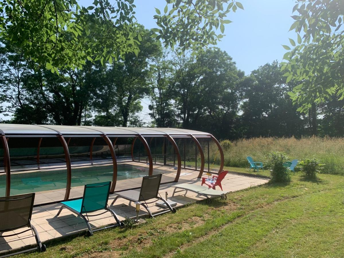 Bed and Breakfast La Ferme D'Aristide Saillenard Exterior foto
