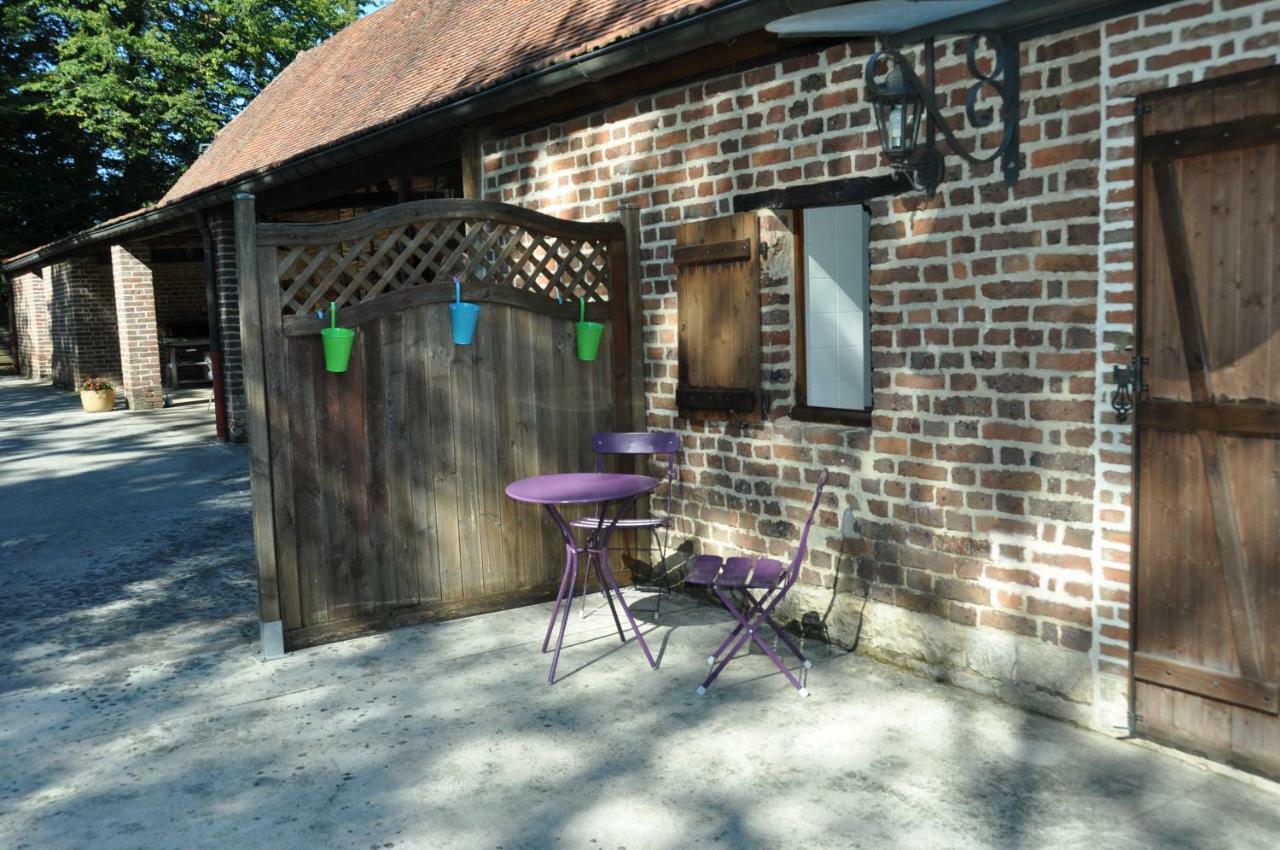 Bed and Breakfast La Ferme D'Aristide Saillenard Exterior foto