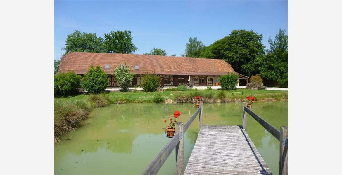 Bed and Breakfast La Ferme D'Aristide Saillenard Exterior foto
